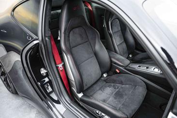 Porsche 991 II GTS — photo 15