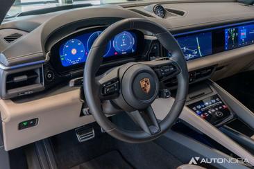 Porsche Macan Electrique — photo 21