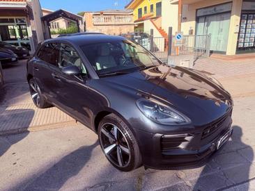 Porsche Macan Electrique Base — photo 3