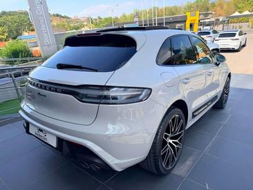 Porsche Macan Electrique Base — photo 12