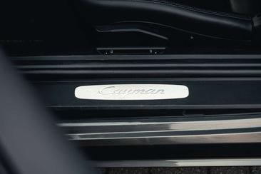 Porsche 718 Cayman T — photo 22