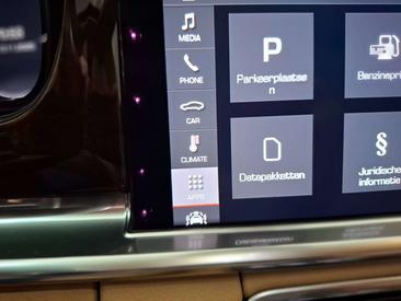 Porsche Panamera II E-Hybrid — photo 21