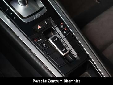 Porsche 718 Boxster — photo 23