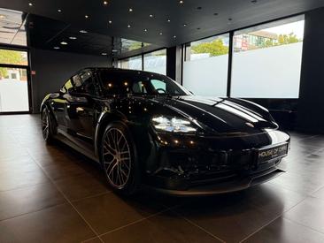 Porsche Taycan — photo 9