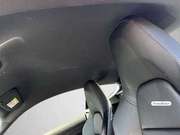 Porsche 718 Cayman — photo 12