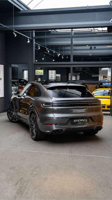 Porsche Cayenne III S — photo 27