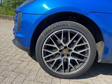 Porsche Macan Electrique Base — photo 5