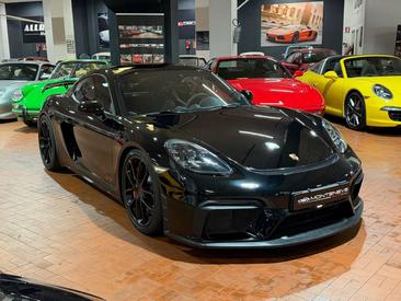 Porsche 718 Cayman GT4 — photo 3