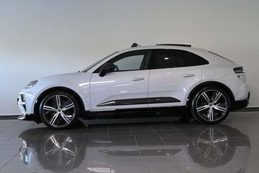 Porsche Macan Electrique Turbo — photo 3