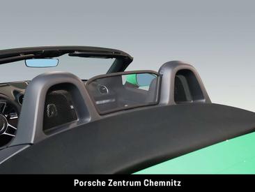 Porsche 718 Boxster — photo 33