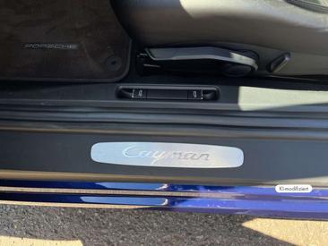 Porsche 718 Cayman — photo 21