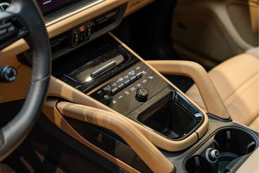 Porsche Cayenne III S — photo 35