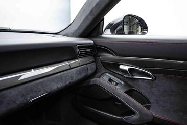 Porsche 991 II GTS — photo 48