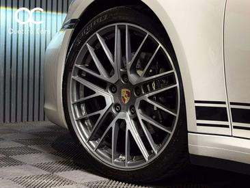 Porsche 992 I Turbo — photo 10