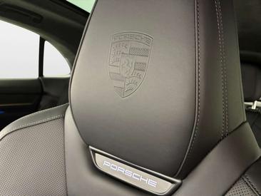 Porsche Macan Electrique Turbo — photo 20
