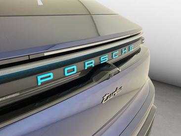 Porsche Macan Electrique Turbo — photo 24