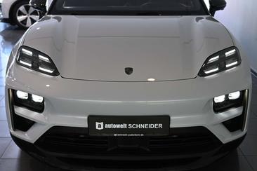 Porsche Macan Electrique Turbo — photo 43