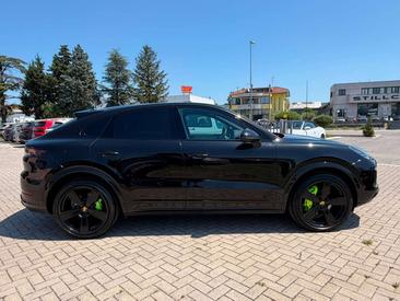 Porsche Cayenne III Base Platinum Edition — photo 8