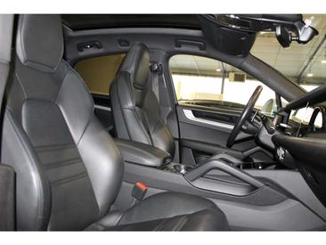 Porsche Cayenne III E-Hybrid — photo 12