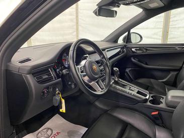 Porsche Macan Electrique S — photo 7