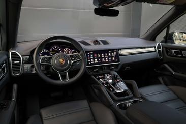 Porsche Cayenne III E-Hybrid Platinum Edition — photo 3