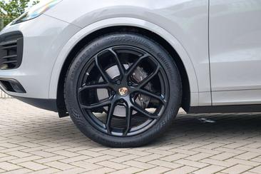 Porsche Cayenne III E-Hybrid Platinum Edition — photo 12