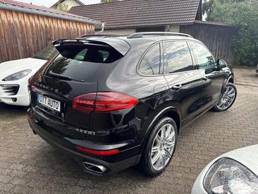 Porsche Cayenne III Platinum Edition — photo 5