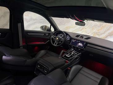 Porsche Cayenne III E-Hybrid Platinum Edition — photo 21