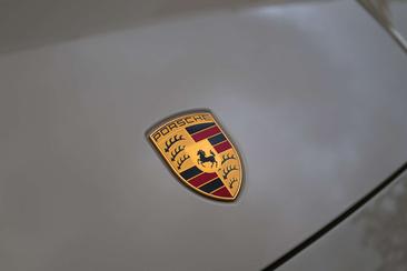 Porsche Cayenne III E-Hybrid Platinum Edition — photo 26