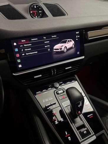 Porsche Cayenne III E-Hybrid Platinum Edition — photo 29