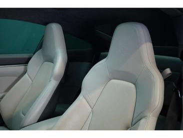 Porsche 991 II Carrera 4S — photo 12
