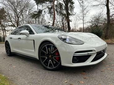 Porsche Panamera II Turbo — photo 7