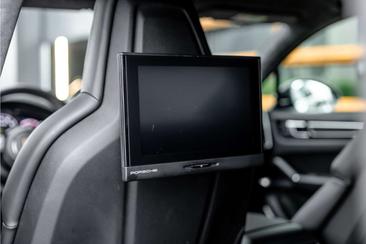 Porsche Cayenne III Turbo S E-Hybrid — photo 13
