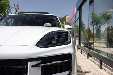 Porsche Cayenne III S, E-Hybrid — photo 3