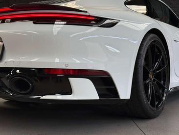 Porsche 992 I Turbo — photo 24