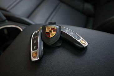 Porsche Cayenne III E-Hybrid Platinum Edition — photo 41