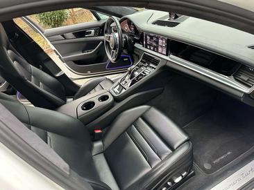 Porsche Panamera II Turbo — photo 18