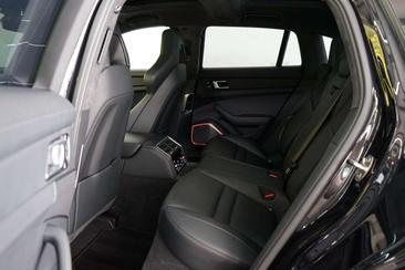Porsche Panamera II Turbo S — photo 27