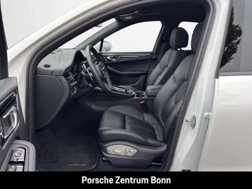 Porsche Macan Electrique S — photo 9