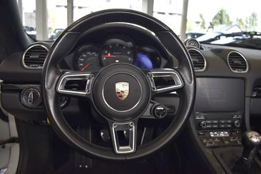 Porsche Boxster T — photo 12