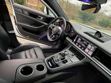 Porsche Panamera II Turbo — photo 25