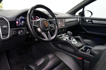 Porsche Cayenne III Platinum Edition — photo 16