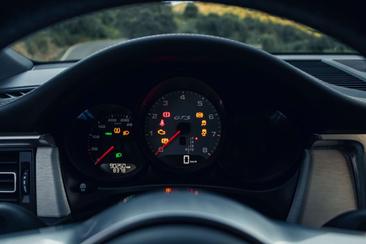 Porsche Macan Electrique GTS — photo 13