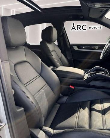 Porsche Cayenne III E-Hybrid — photo 4