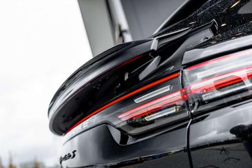 Porsche Cayenne III Turbo S E-Hybrid — photo 37