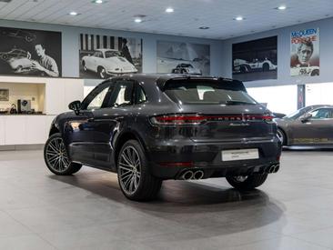 Porsche Macan Electrique Turbo — photo 10