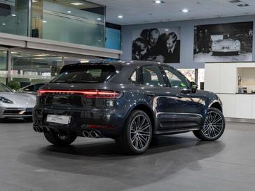 Porsche Macan Electrique Turbo — photo 12