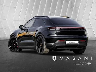 Porsche Macan 4S — photo 3