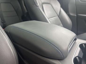 Porsche Cayenne III E-Hybrid Platinum Edition — photo 17