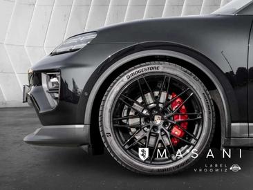 Porsche Macan 4S — photo 6